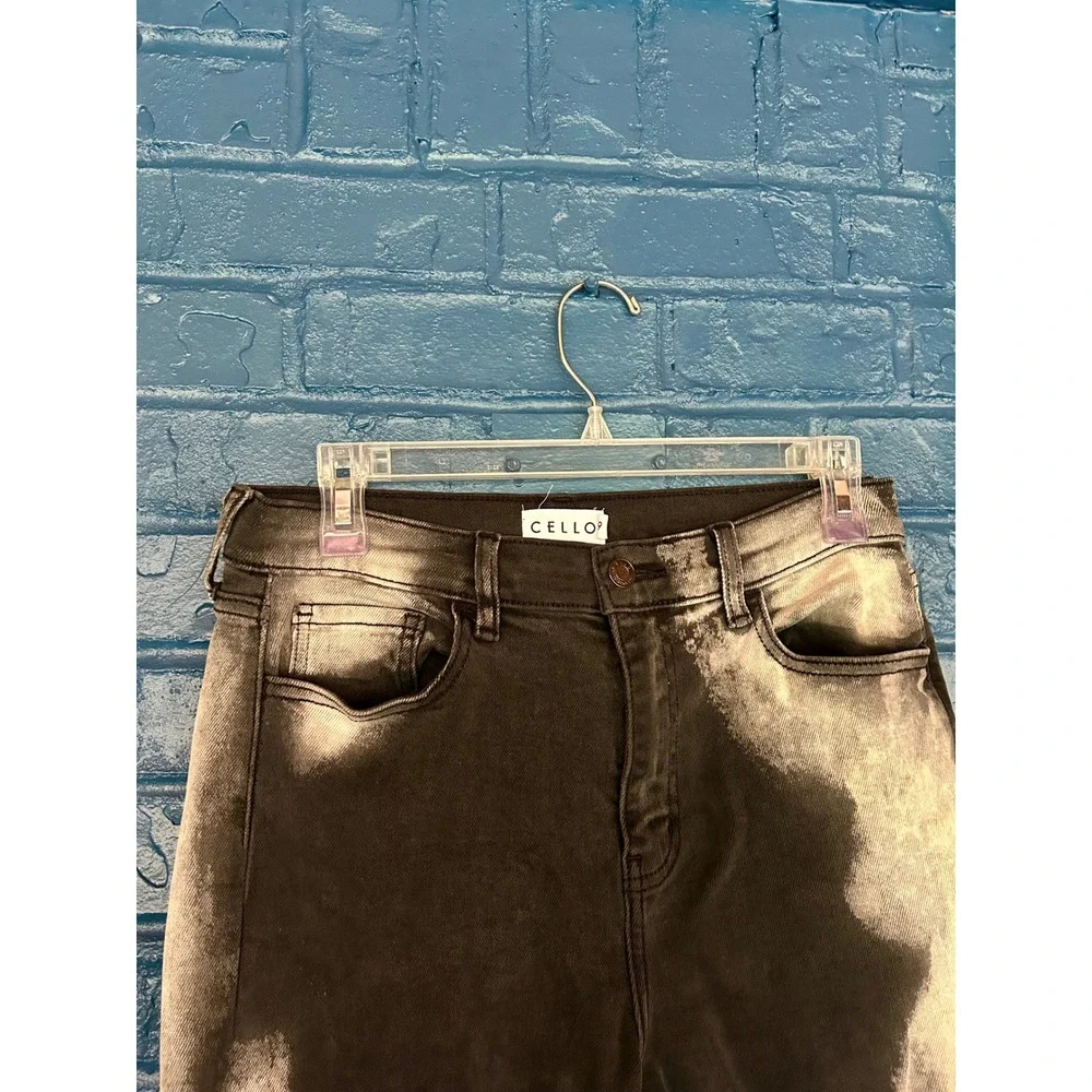 Cello Black Wash‎ High Rise Mom Jeans Distressed Ankle Denim Pants
